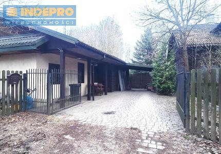 przód posesji